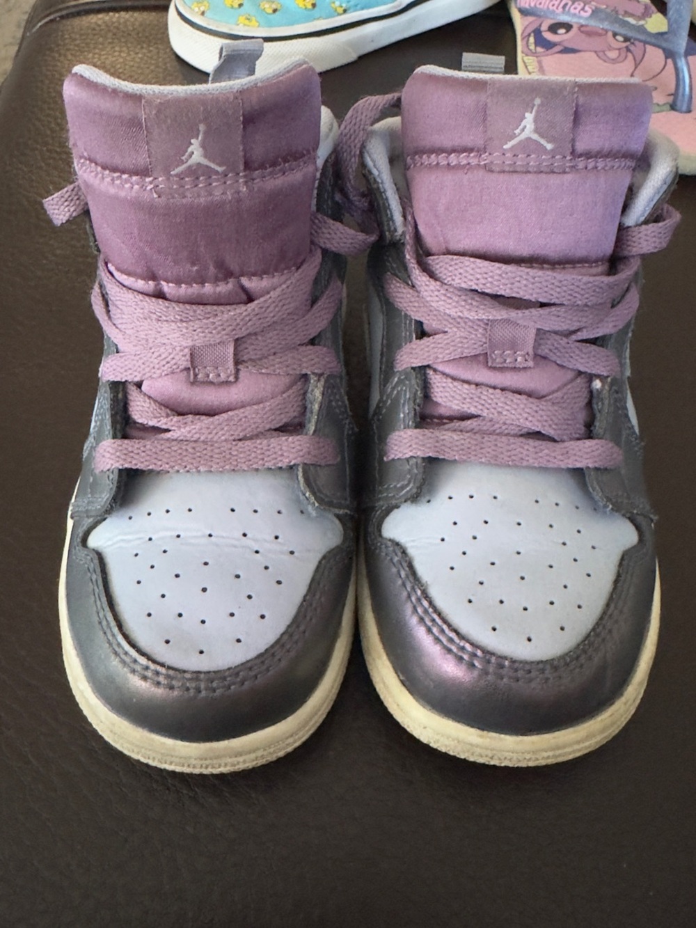 Jordan Kids Lavender and Gray High-Top Sneakers